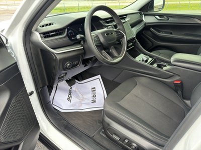 2023 Jeep Grand Cherokee Laredo X