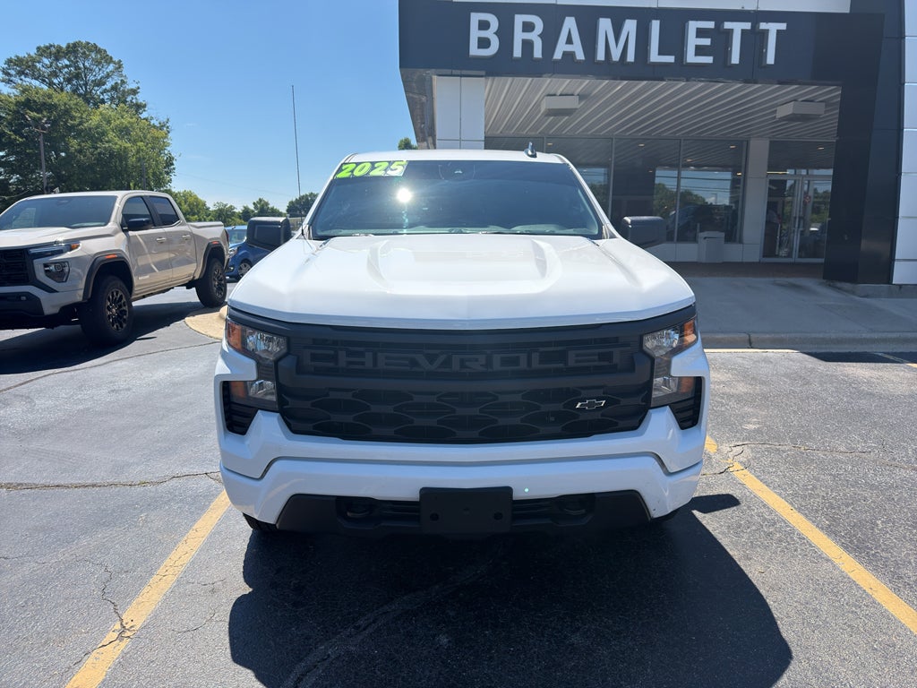 2025 Chevrolet Silverado 1500 Custom