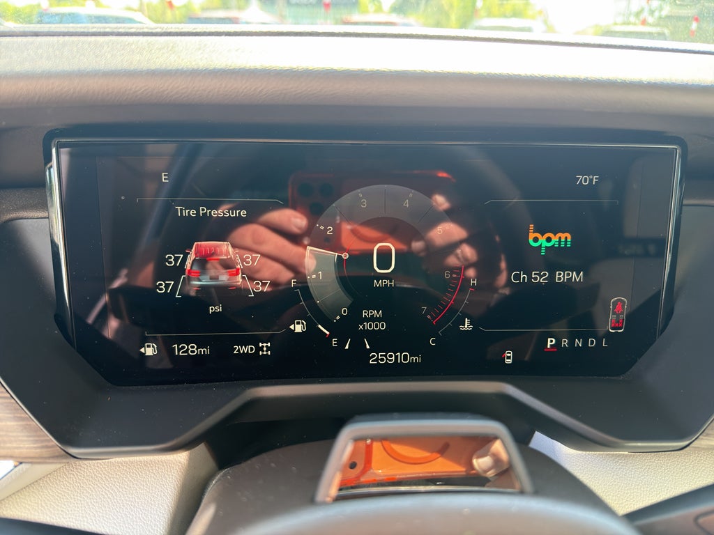 2025 GMC Acadia Denali