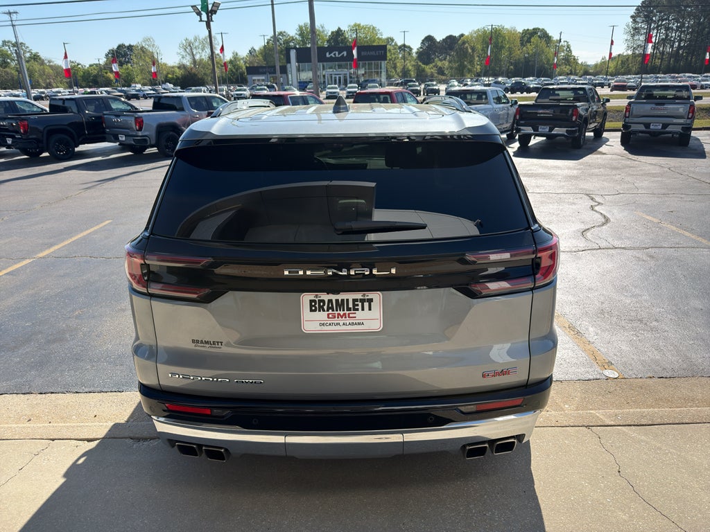 2025 GMC Acadia Denali
