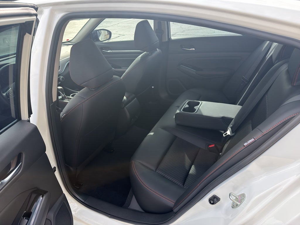 2024 Nissan ALTIMA Base