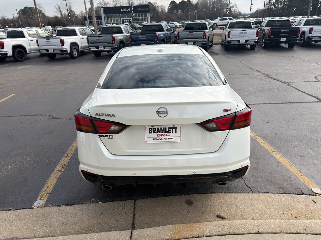 2024 Nissan ALTIMA Base