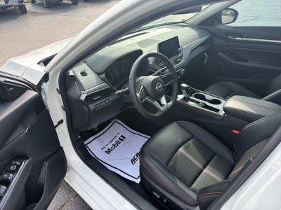 2024 Nissan ALTIMA Base