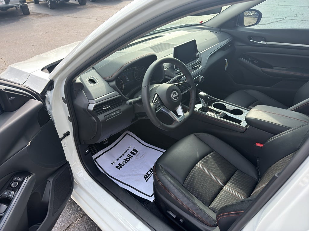 2024 Nissan ALTIMA Base