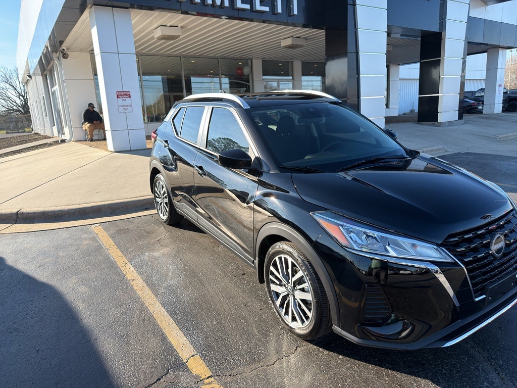 2023 Nissan Kicks SV