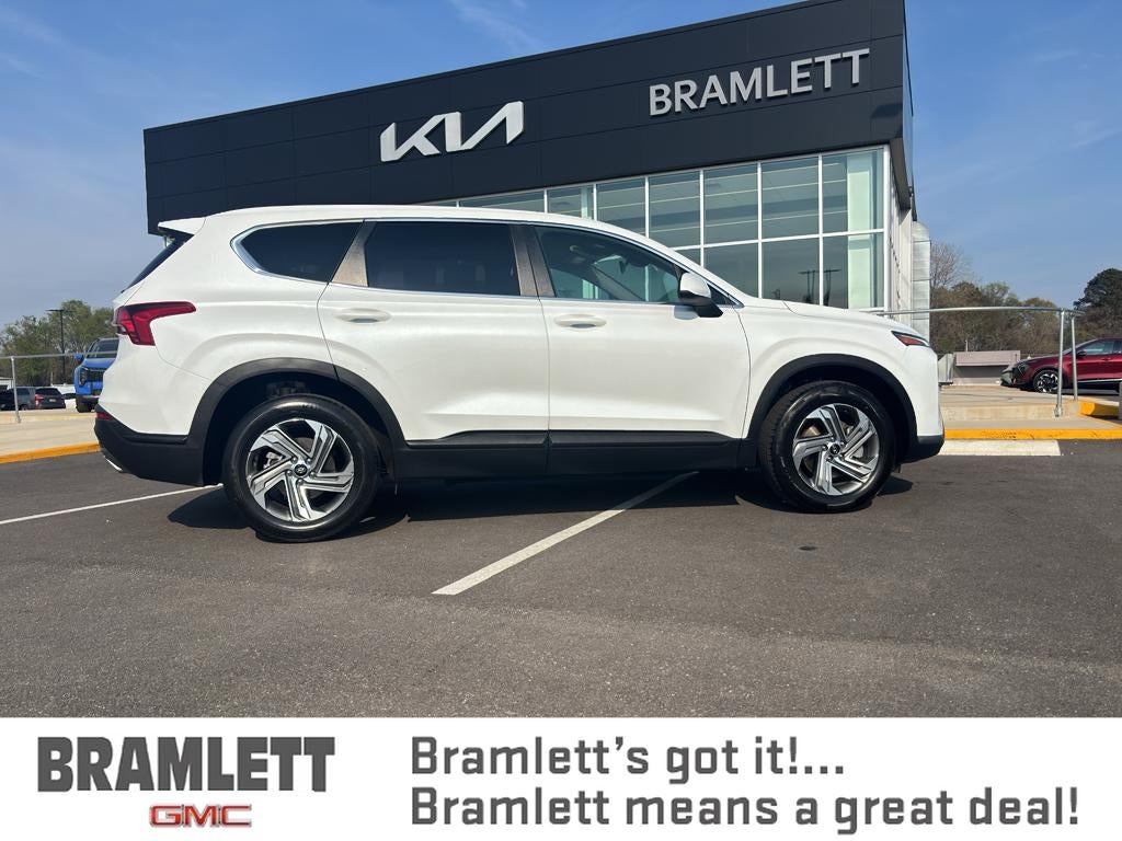 2023 Hyundai Santa Fe SE