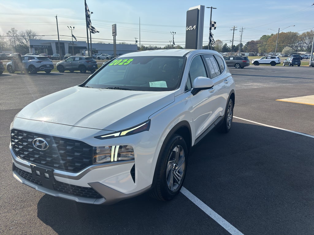 2023 Hyundai Santa Fe SE