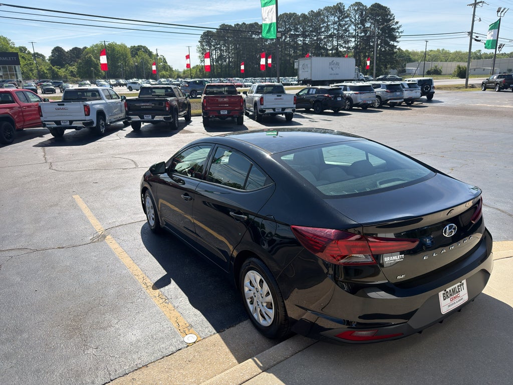 2019 Hyundai Elantra SE