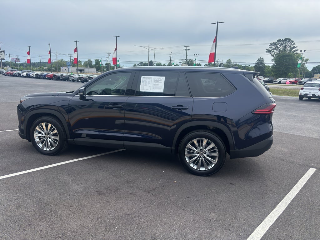 2026 Toyota Grand Highlander LE
