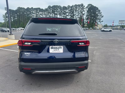 2026 Toyota Grand Highlander LE