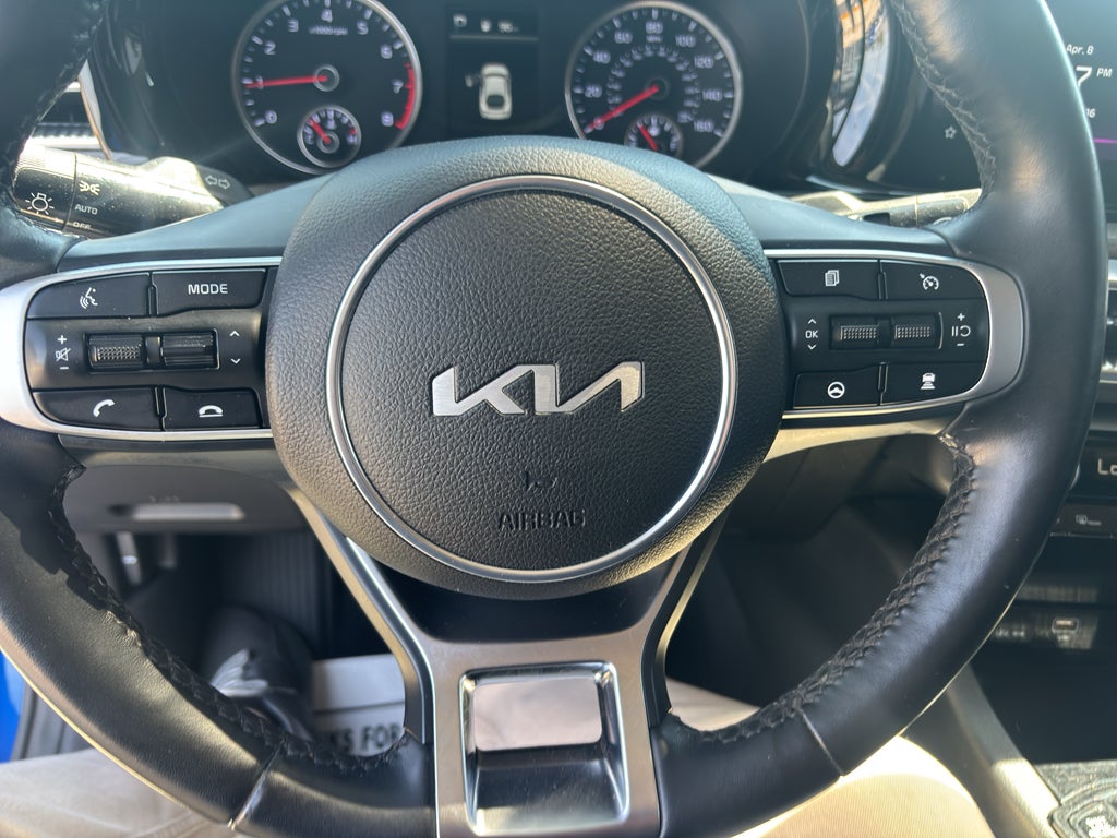 2023 Kia K5 EX
