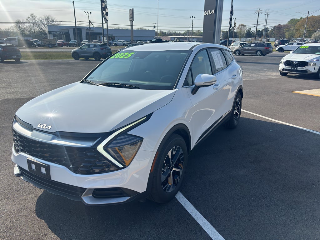 2025 Kia Sportage EX