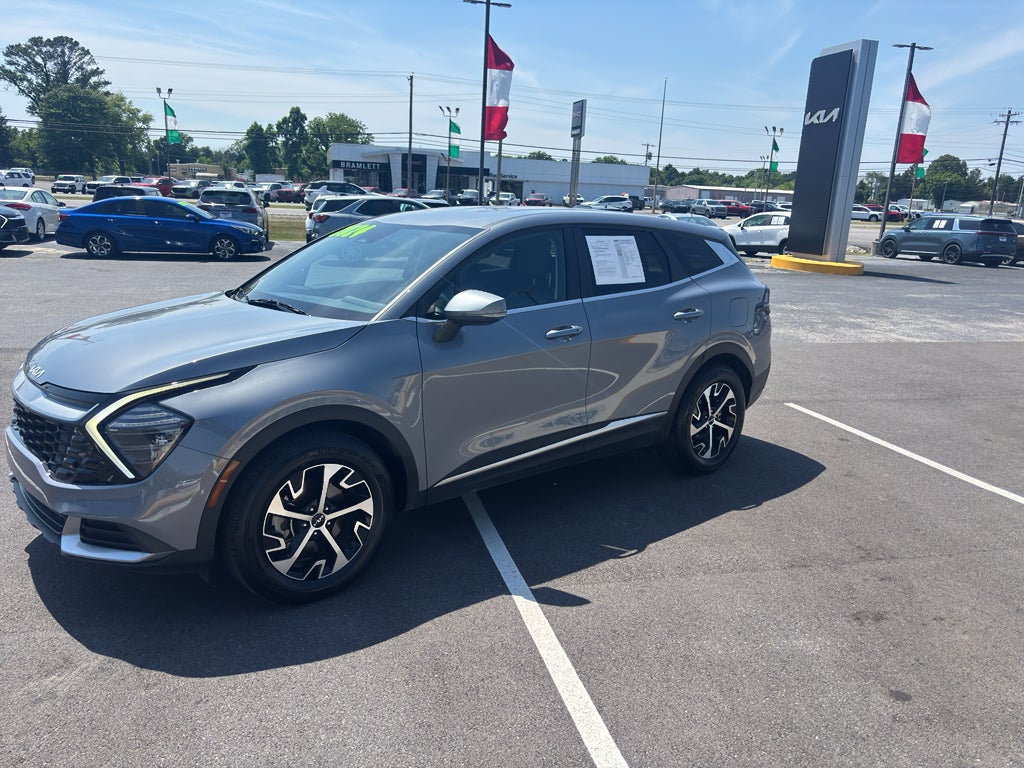 2024 Kia Sportage EX