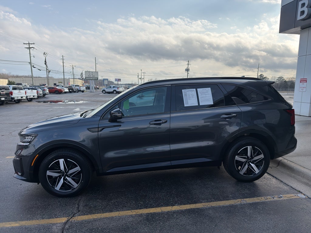 2022 Kia Sorento S