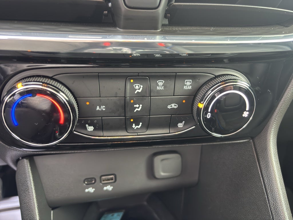 2025 Buick Encore GX Sport Touring