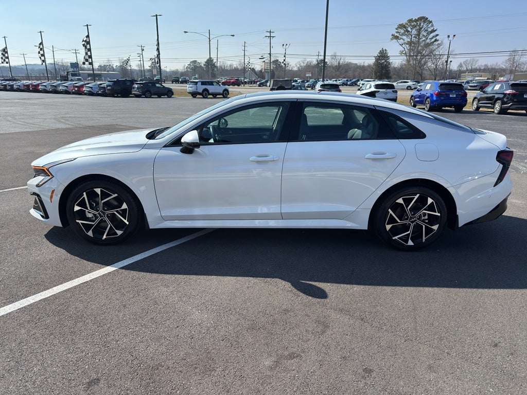2025 Kia K5 EX