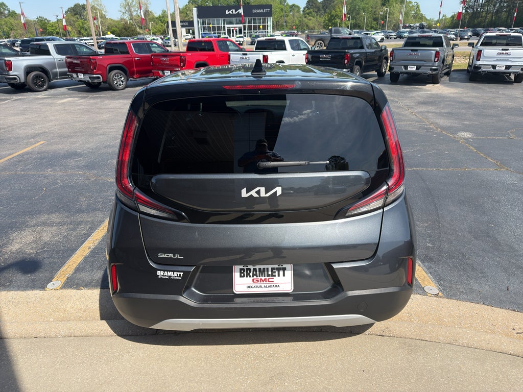2024 Kia Soul LX