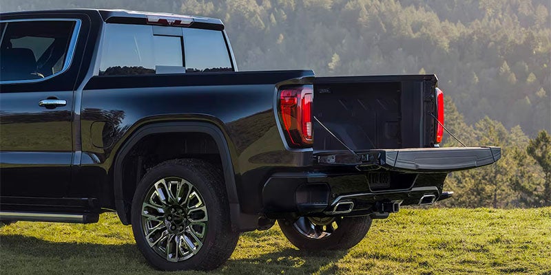 2025 GMC Sierra 1500 Tailgate down